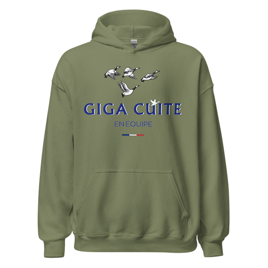 Pull "GIGA CUITE"