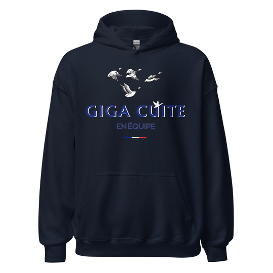 Pull "GIGA CUITE"